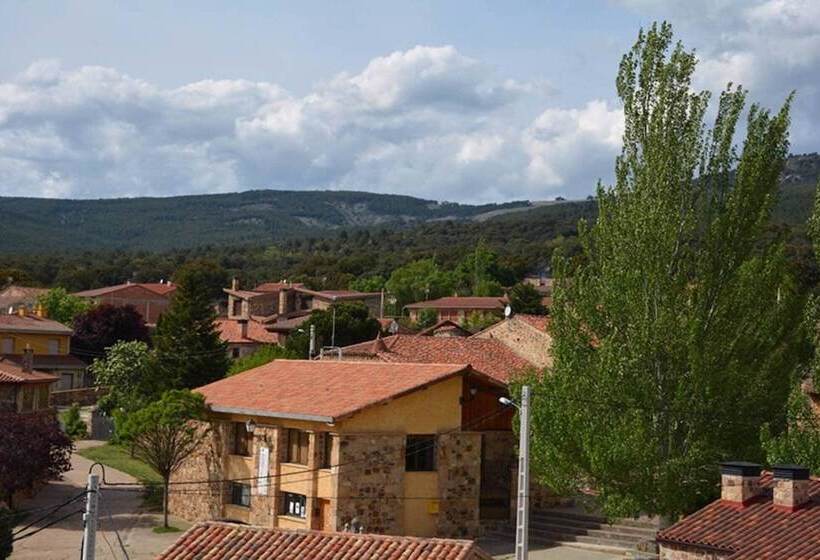 Дом 1 Спальня, Casa Rural Pico De Los Haces