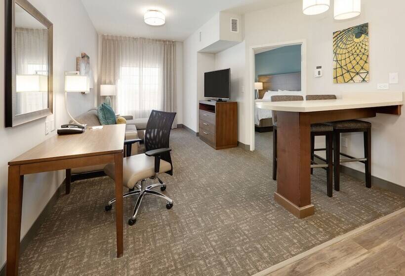 适合残疾人士使用的套间, Staybridge Suites   Oklahoma City   Downtown, An Ihg