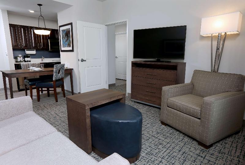 带大床的套房, Homewood Suites By Hilton West Fargo Sanford Medical Center