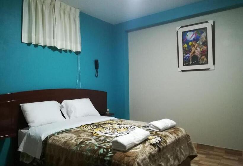 Студия Deluxe, Real Chimbote
