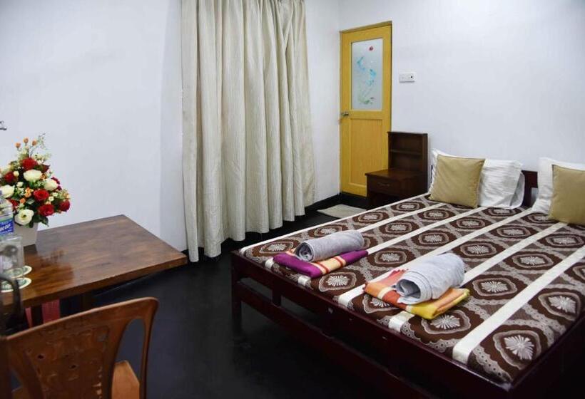 غرفة قياسية, Lodge In 611