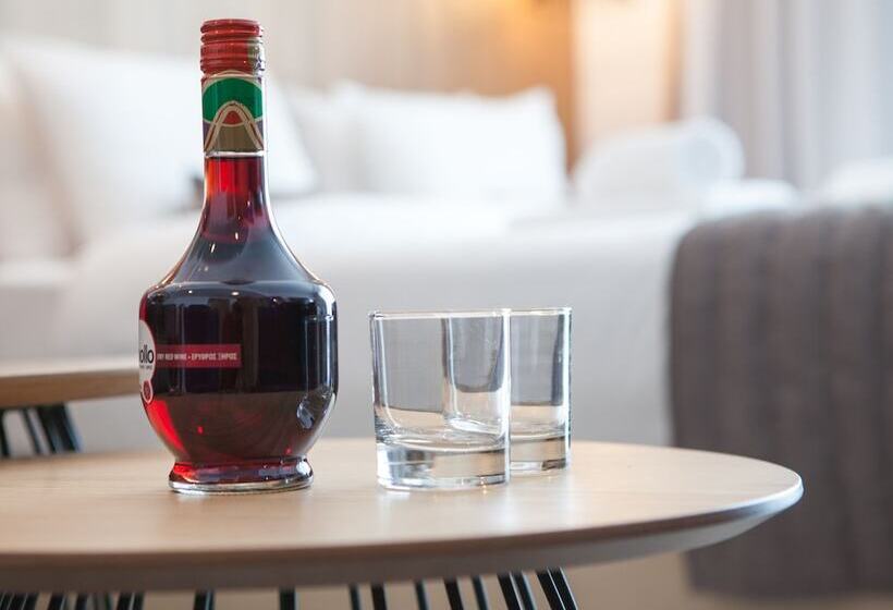 Номер Superior Вид на Море, The Blue Ivy Hotel & Suites