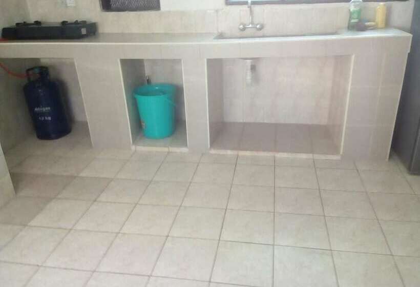 اتاق استاندارد, Ashari