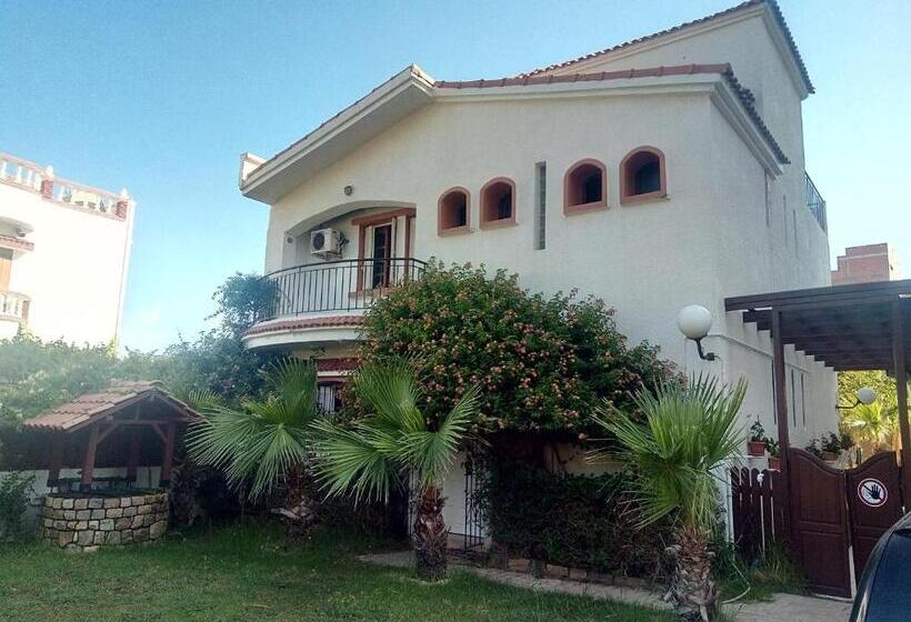 ویلای 1 خوابه با چشم‌انداز دریا, Plage D Or