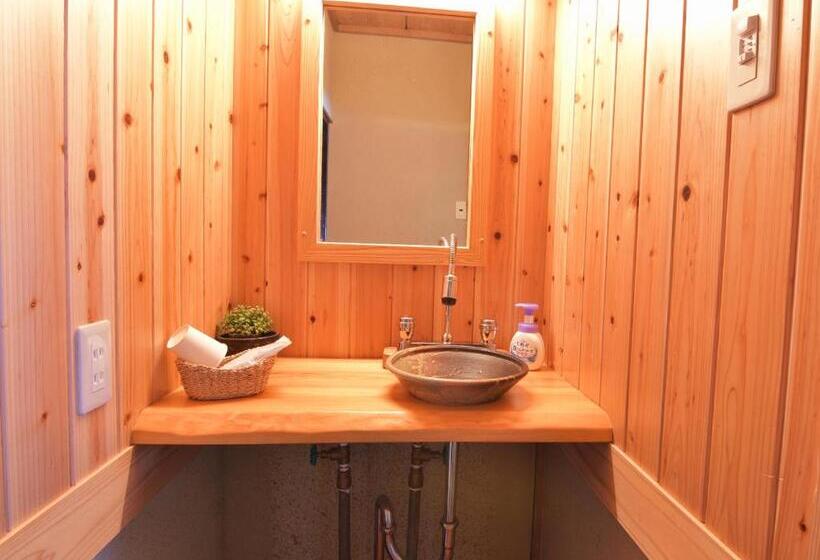Четырехместный Номер Стандарт, Azuma Ryokan