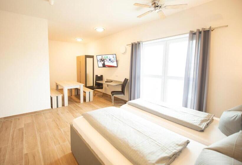 Номер Стандарт Адаптированный для Инвалидов, Stadthotel Donauwörth