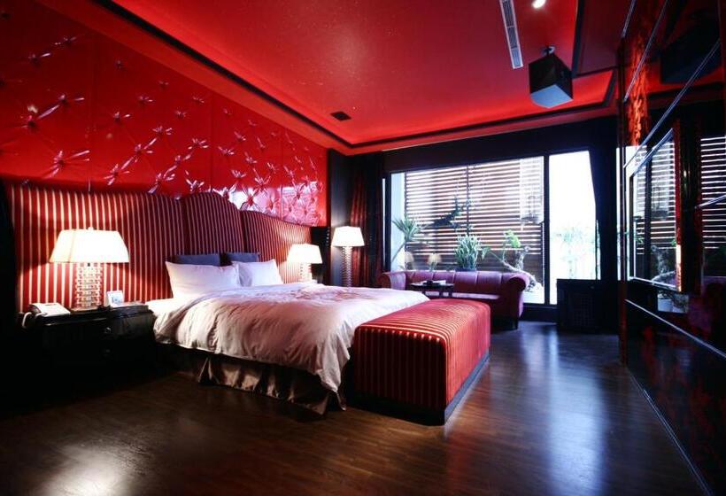 اتاق استاندارد, The Yorker Deluxe Motel