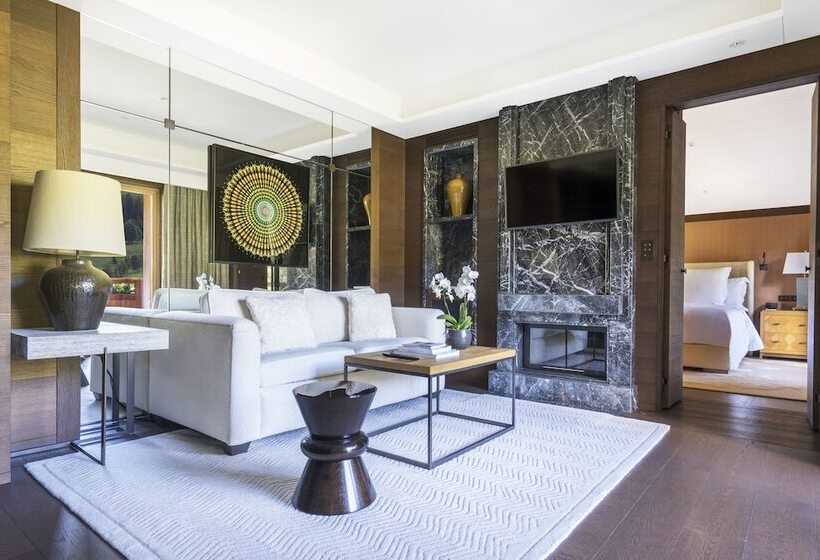 Люкс, Four Seasons Hotel Megeve