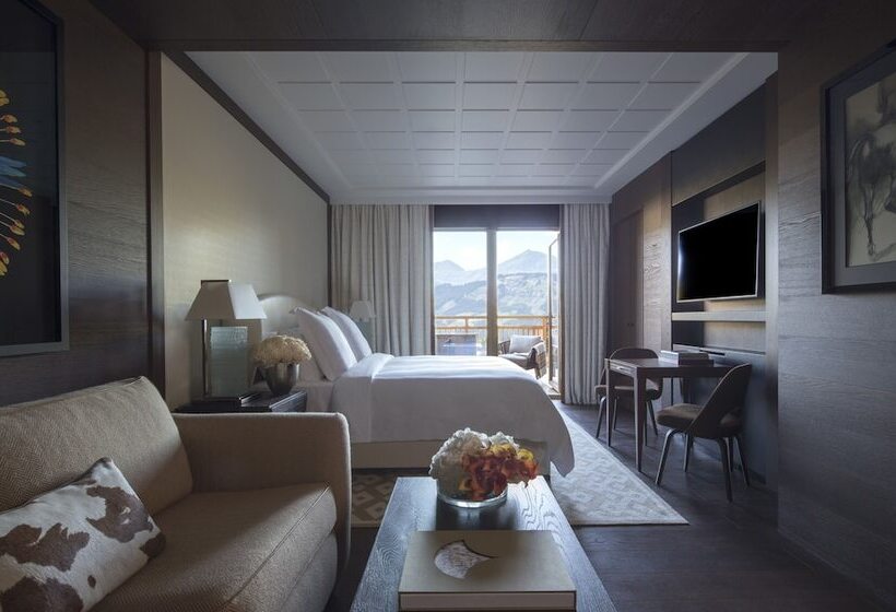 Полулюкс, Four Seasons Hotel Megeve