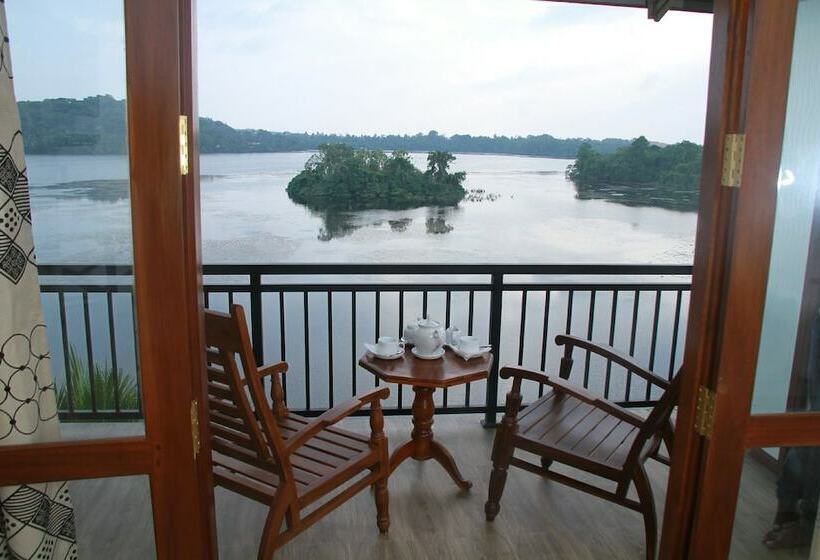 اتاق لوکس با چشم‌انداز دریاچه, Sanu Lagoon Resort & Spa