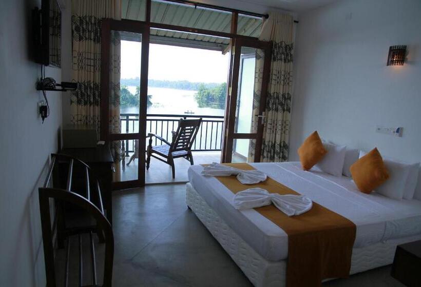 اتاق لوکس با چشم‌انداز دریاچه, Sanu Lagoon Resort & Spa
