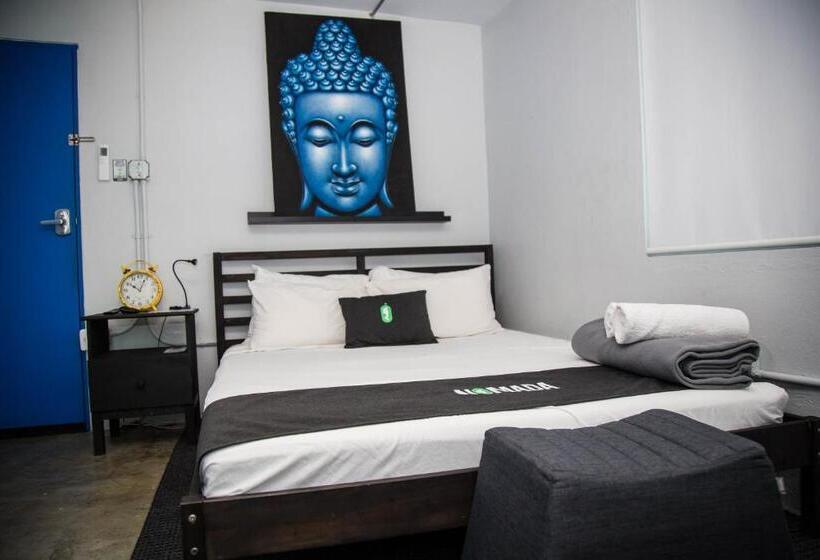اتاق استاندارد با بالکن و چشم‌انداز دریا, Nomada Urban Beach Hostel Calle Loiza