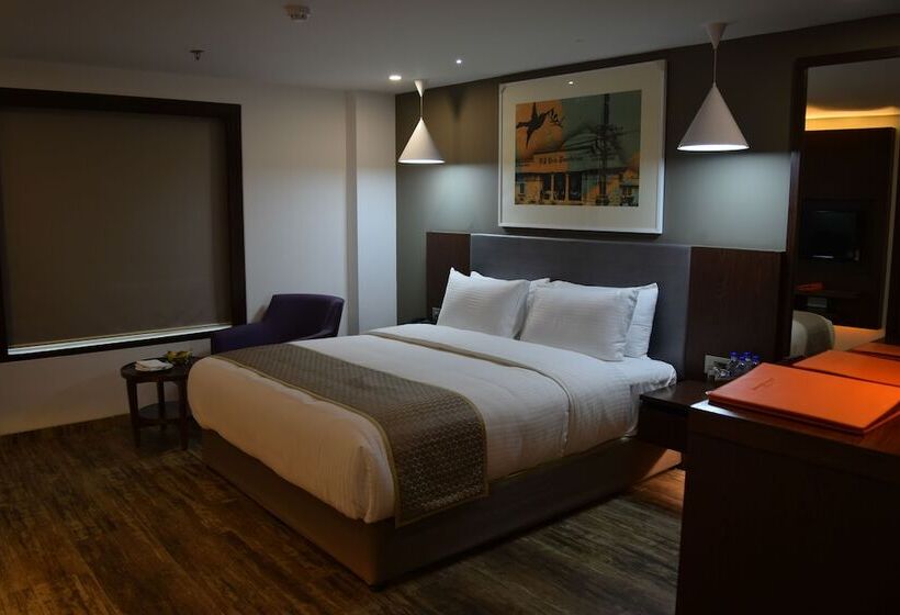 Люкс, Howard Johnson By Wyndham Kolkata Airport