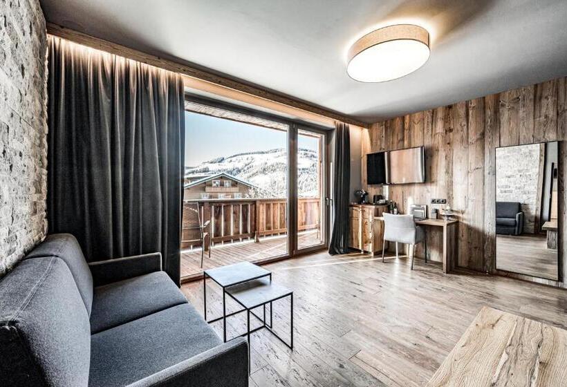 스위트, Almmonte Sensum Suites Boutique