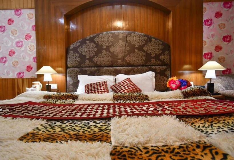 수피리어 룸, Manali Valley Resort