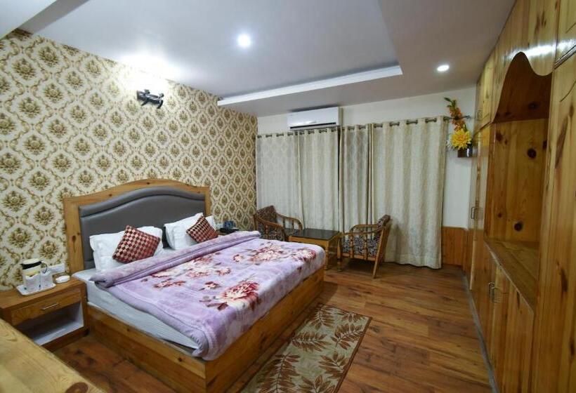 수피리어 룸, Manali Valley Resort