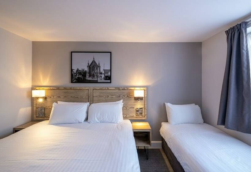 Семейный Номер, Two Rivers Lodge By Marston’s Inns