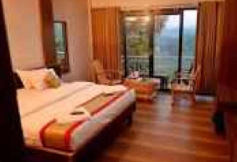 豪华房间, Brahmaputra Jungle Resort