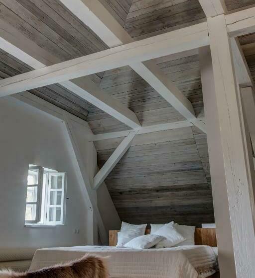 Люкс Повышенной Комфортности, Boutique Hotel Mezi Plutky