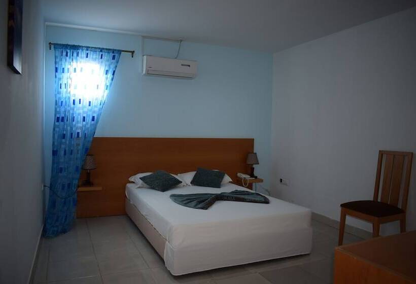 اتاق استاندارد یک نفره, Cachoeira Tarrafal