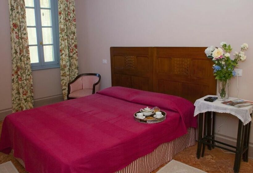 اتاق استاندارد با چشم‌انداز دریاچه, Nobiallum B&b