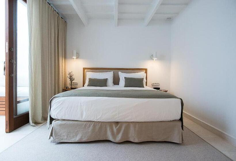 Люкс Повышенной Комфортности, S Hotelet D Es Born   Suites & Spa