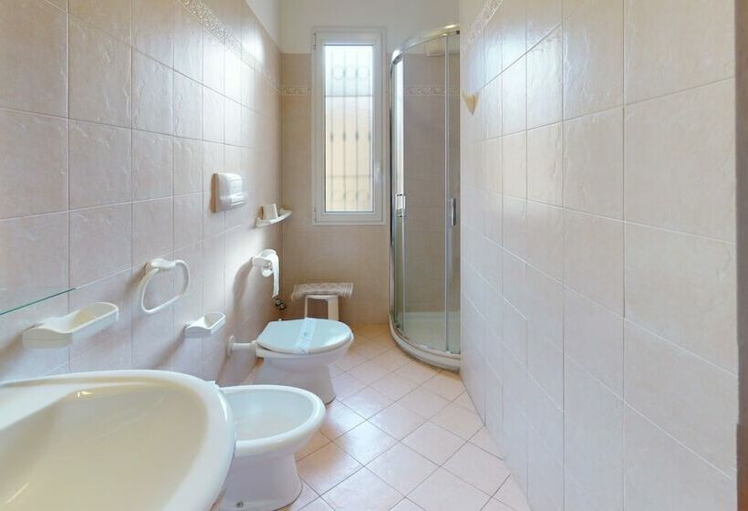 Номер Стандарт, Residence Mirafiori