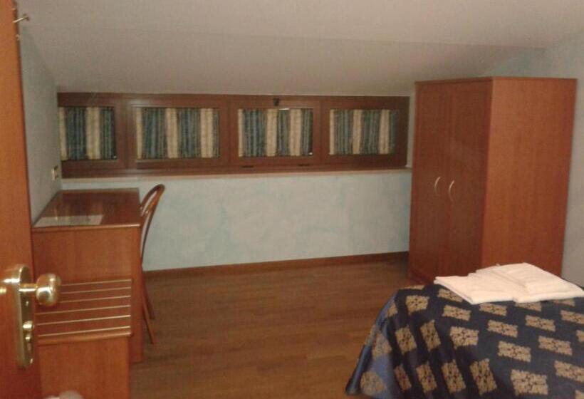 Номер Economy Индивидуальный, Villa D'evoli