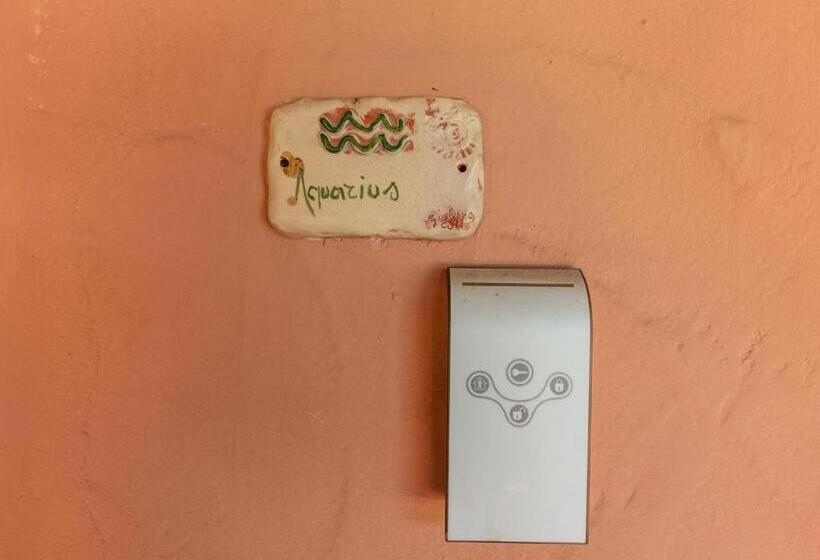プールビュースタンダードルーム, Guest House Villa Verde   Short Term Room Rentals