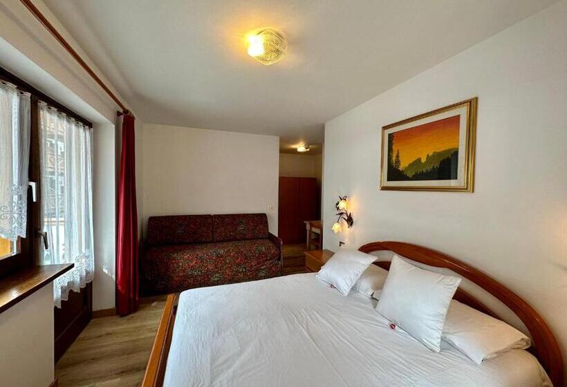 Четырехместный Номер Стандарт с Балконом, B&b Cèsa Planber Mountain View Ski In Ski Out