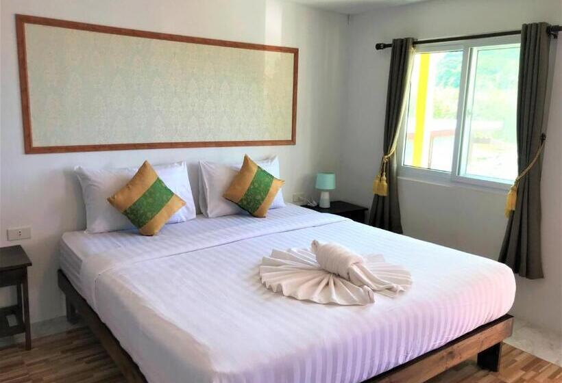 Номер Deluxe Вид на Море с Балконом, Cottage Hill At Lanta
