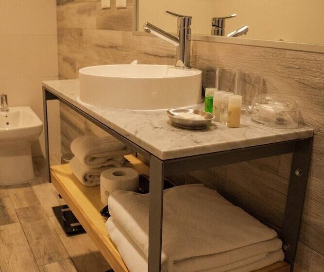Standard Single Room Single Bed, Pleno Madero