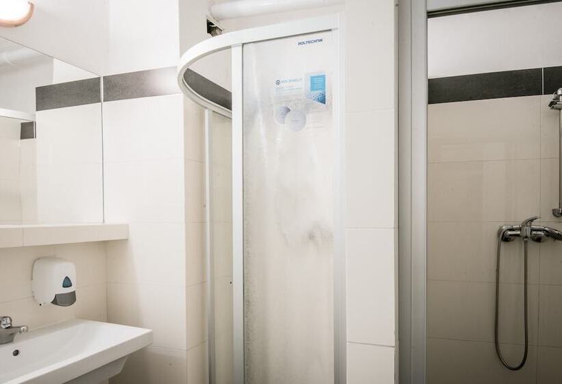 Cama em Quarto Compartilhado, Charles Bridge Hostel & Apartments
