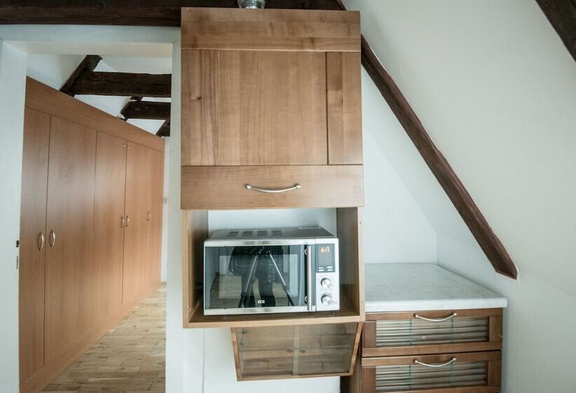 Quarto Triplo Basic, Charles Bridge Hostel & Apartments