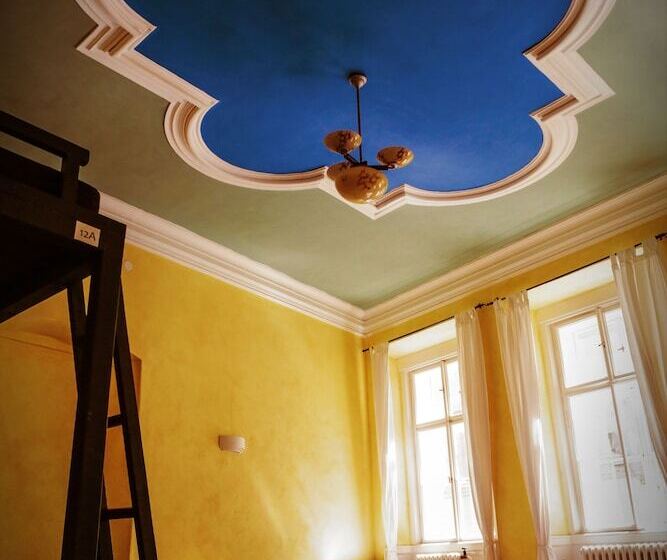 Cama em Quarto Compartilhado, Charles Bridge Hostel & Apartments