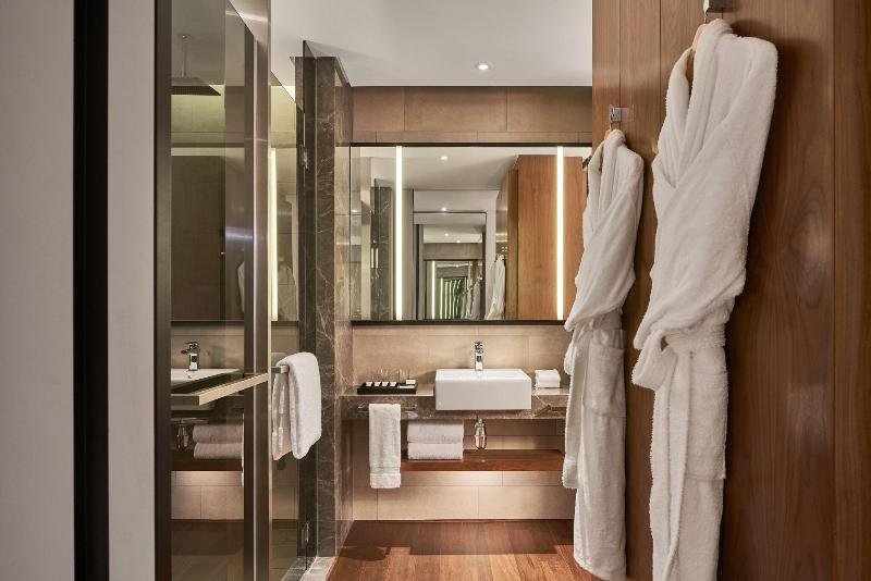 Номер Executive Кровать Кинг, Le Meridien Petaling Jaya