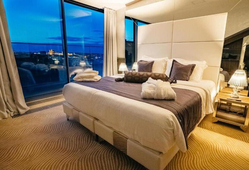 سوییت اجرایی, Myo Hotel Wenceslas