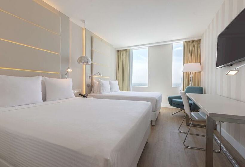 Habitación Superior, NH Monterrey La Fe
