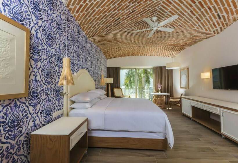 סוויטת ג'וניור מיטת קינג, The Hacienda At Krystal Grand Puerto Vallarta