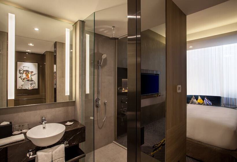 اتاق پرمیوم, Novotel Singapore On Stevens
