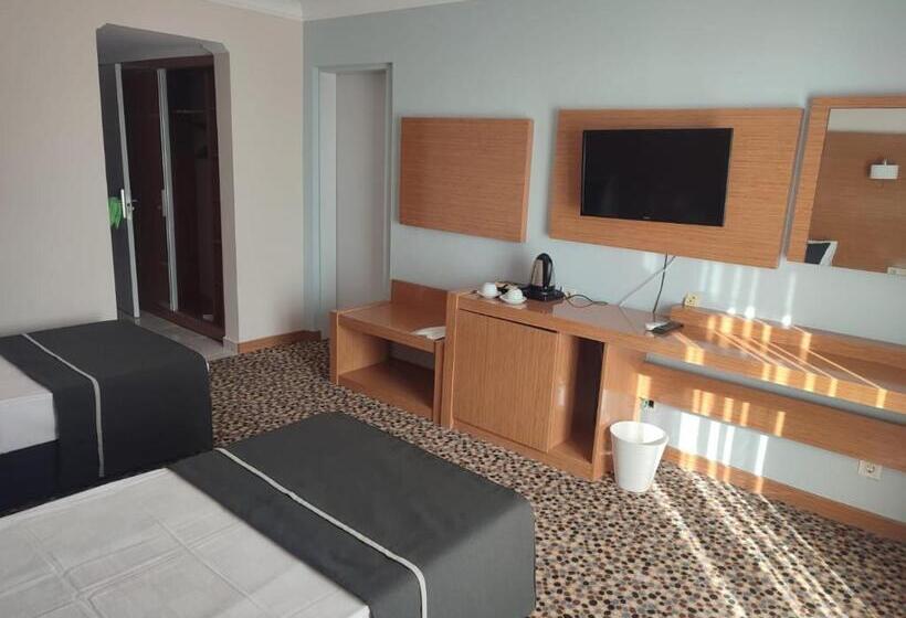 3-Bett-Standardzimmer, Ada Newday Resort
