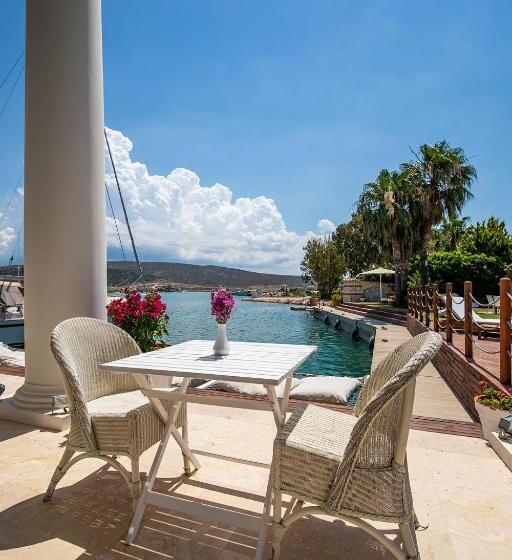 Номер Deluxe, Port Alacati