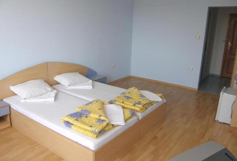 غرفة ديلوكس مزودة بشرفة, Arkadia Guest House