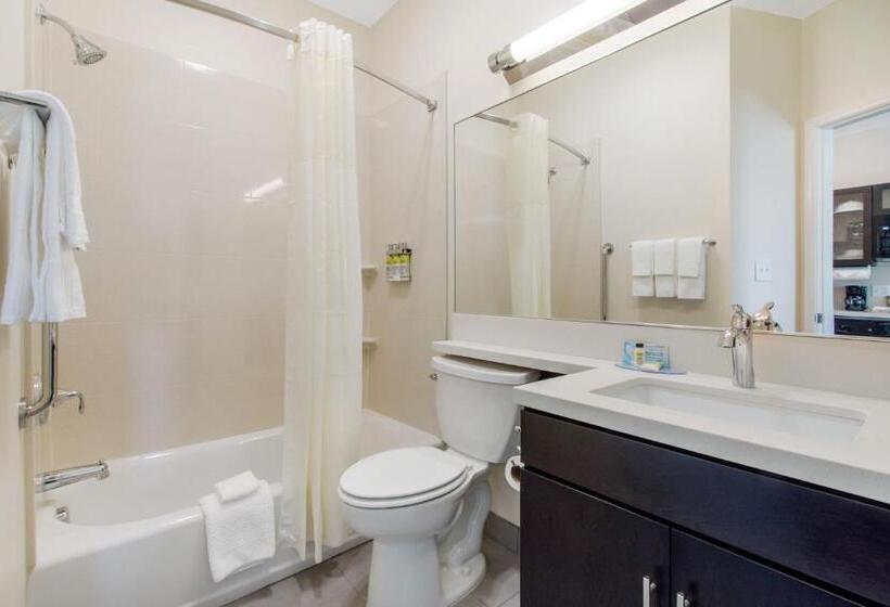 带大床的套房, Candlewood Suites   San Antonio Lackland Afb Area, An Ihg