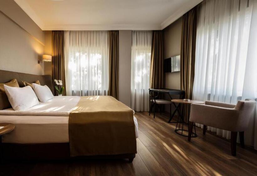 اتاق استاندارد با چشم‌انداز باغ, Marin Otel & Restaurant