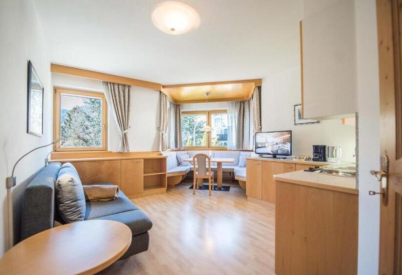 Апартаменты 1 Спальня, Kranebitt B&b