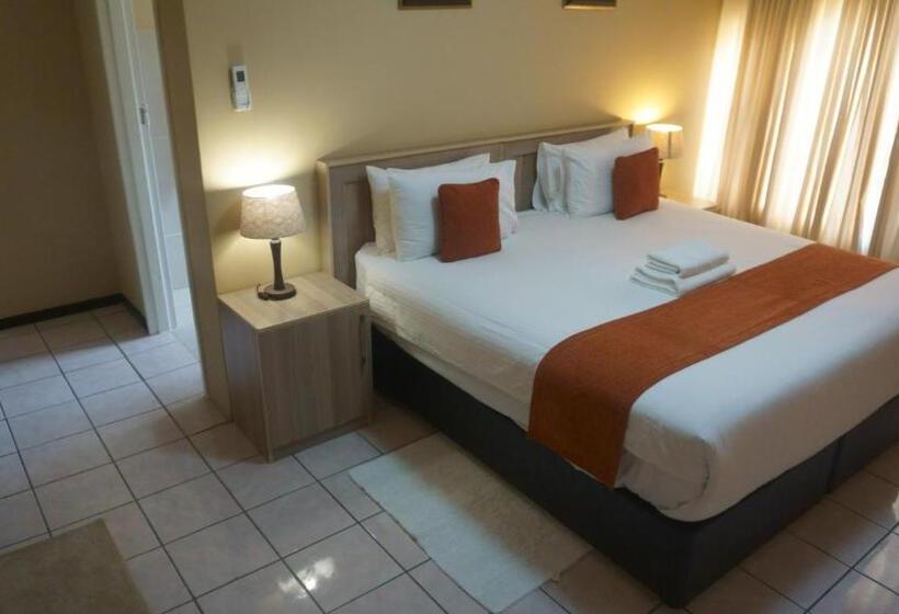 سوییت اجرایی, Bridgeville Guest House Ltd