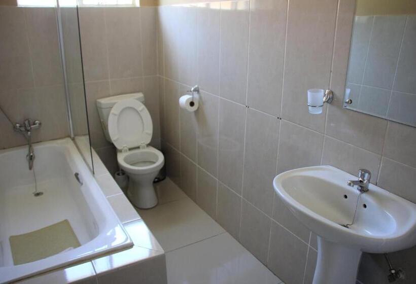 سوییت اجرایی, Bridgeville Guest House Ltd