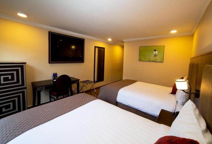 Номер Deluxe, Quindeloma Art Hotel And Gallery