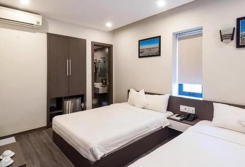 اتاق لوکس سه تخته, The Shann Hotel Danang